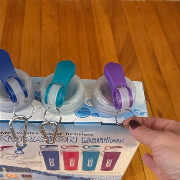 Hydration Bottles 4-Pack - Red, Blue, Green - Picture 3 of 4